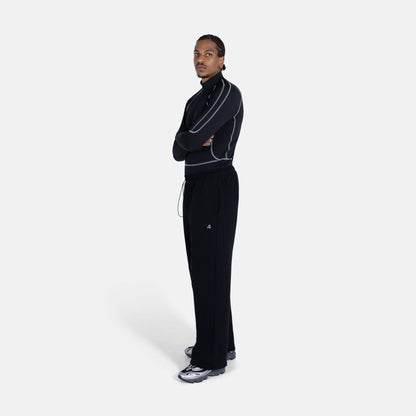 Functional Long Sleeve – Black Edition